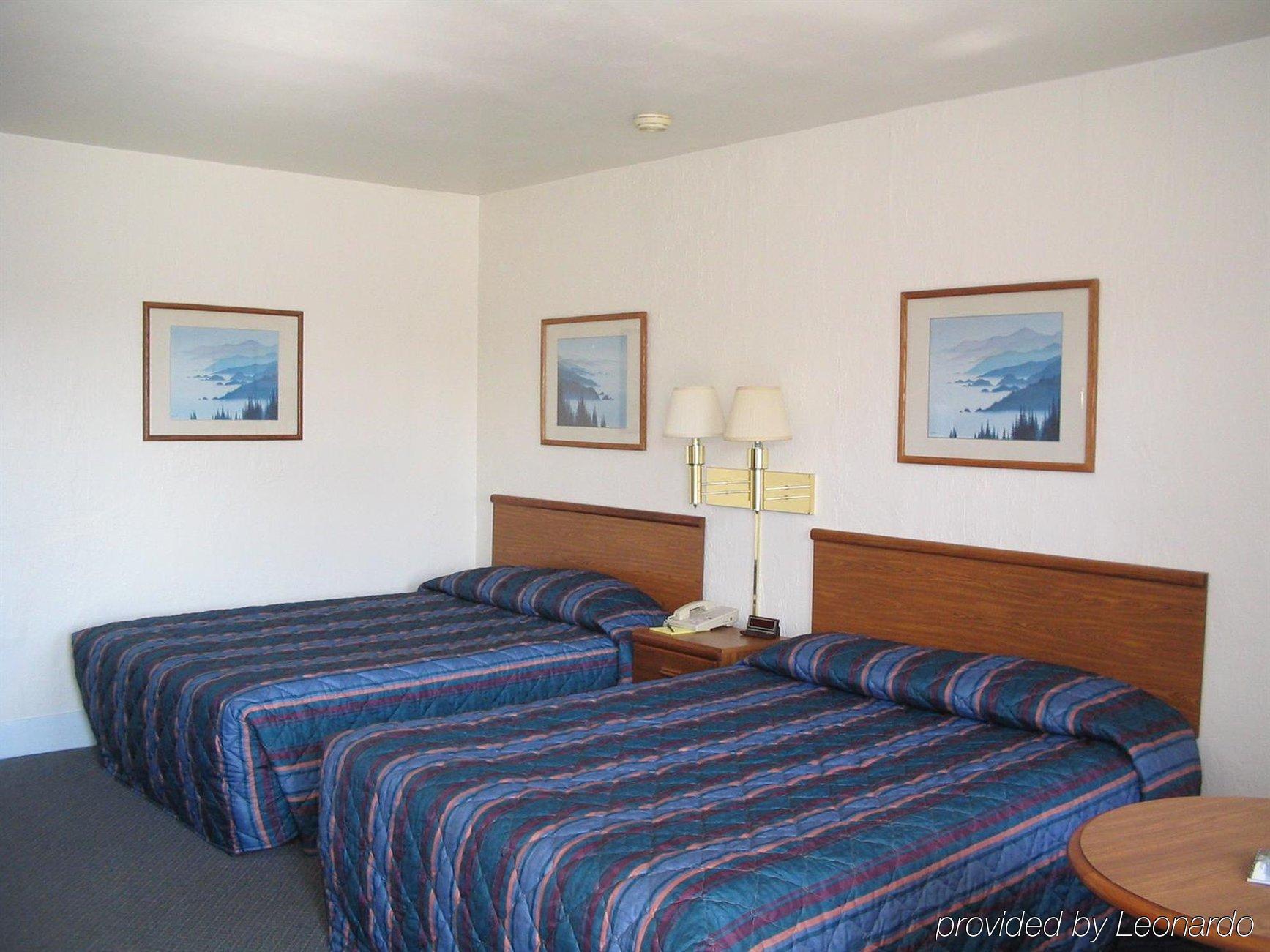 The Chalet Motel Mequon Habitación foto